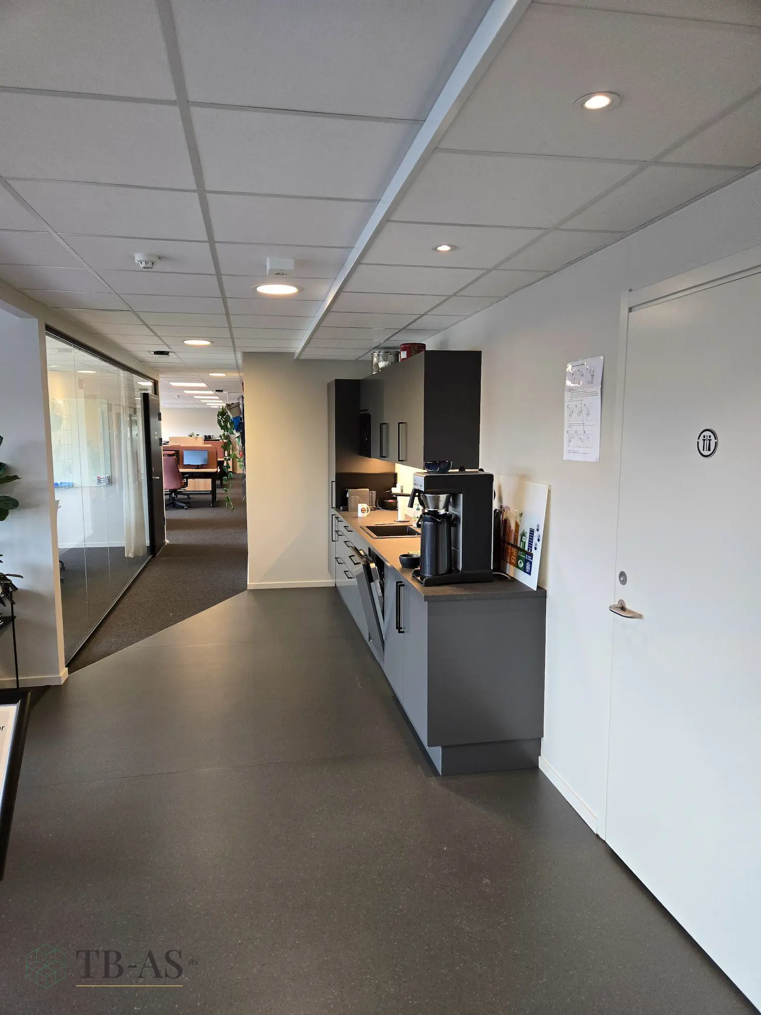 Solid Entreprenør kontorprosjekt bilde 8